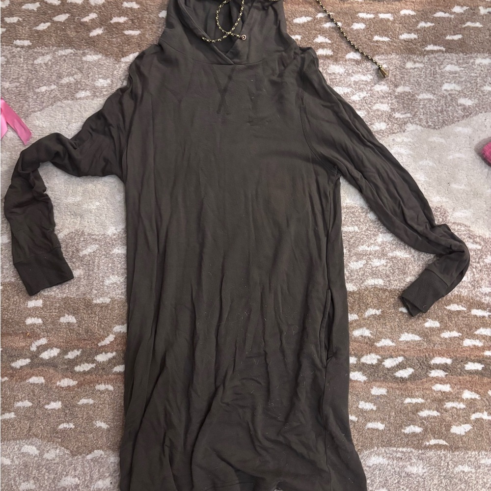 Lou & Grey Long Sleeve Brown Hoodie Dress